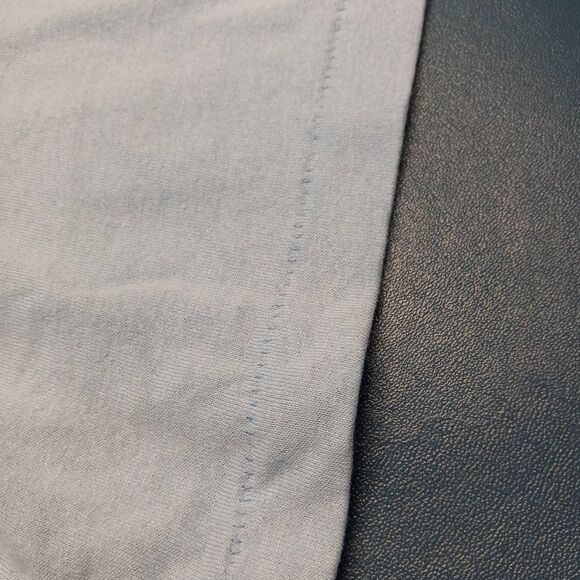 Vintage 39.999 & still holding... graphic Single Stitched T-shirt - Picture 7 of 8